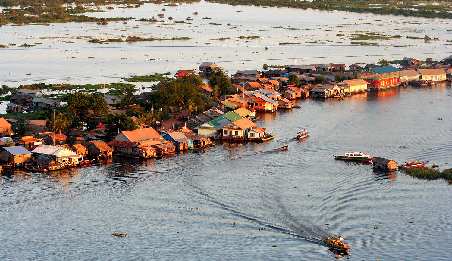 Reflect on Tonle Sap’s modern conservation history